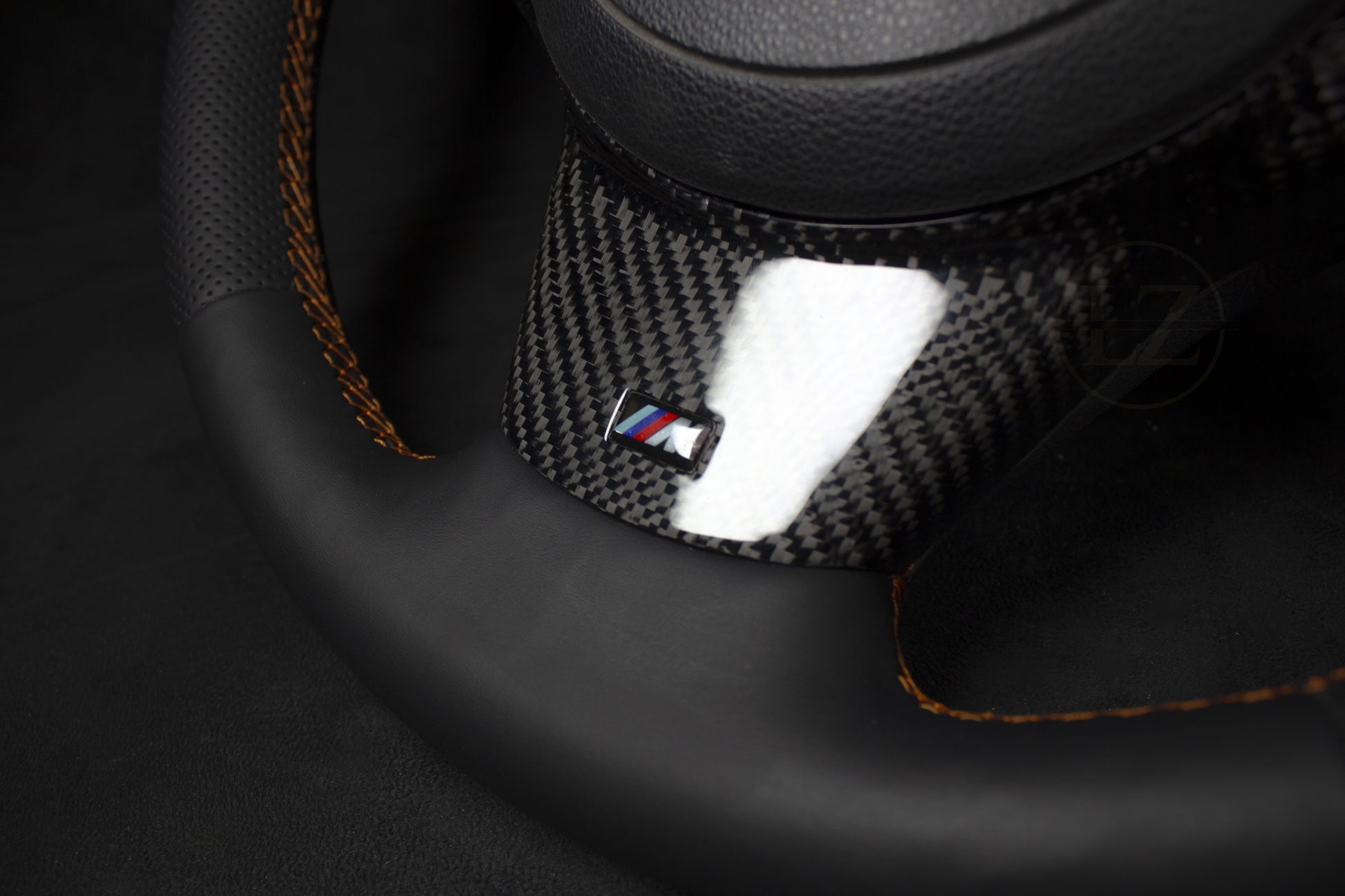 BMW E60, E61 Skinn Ratt Oransje Detaljer - LZ-Customs