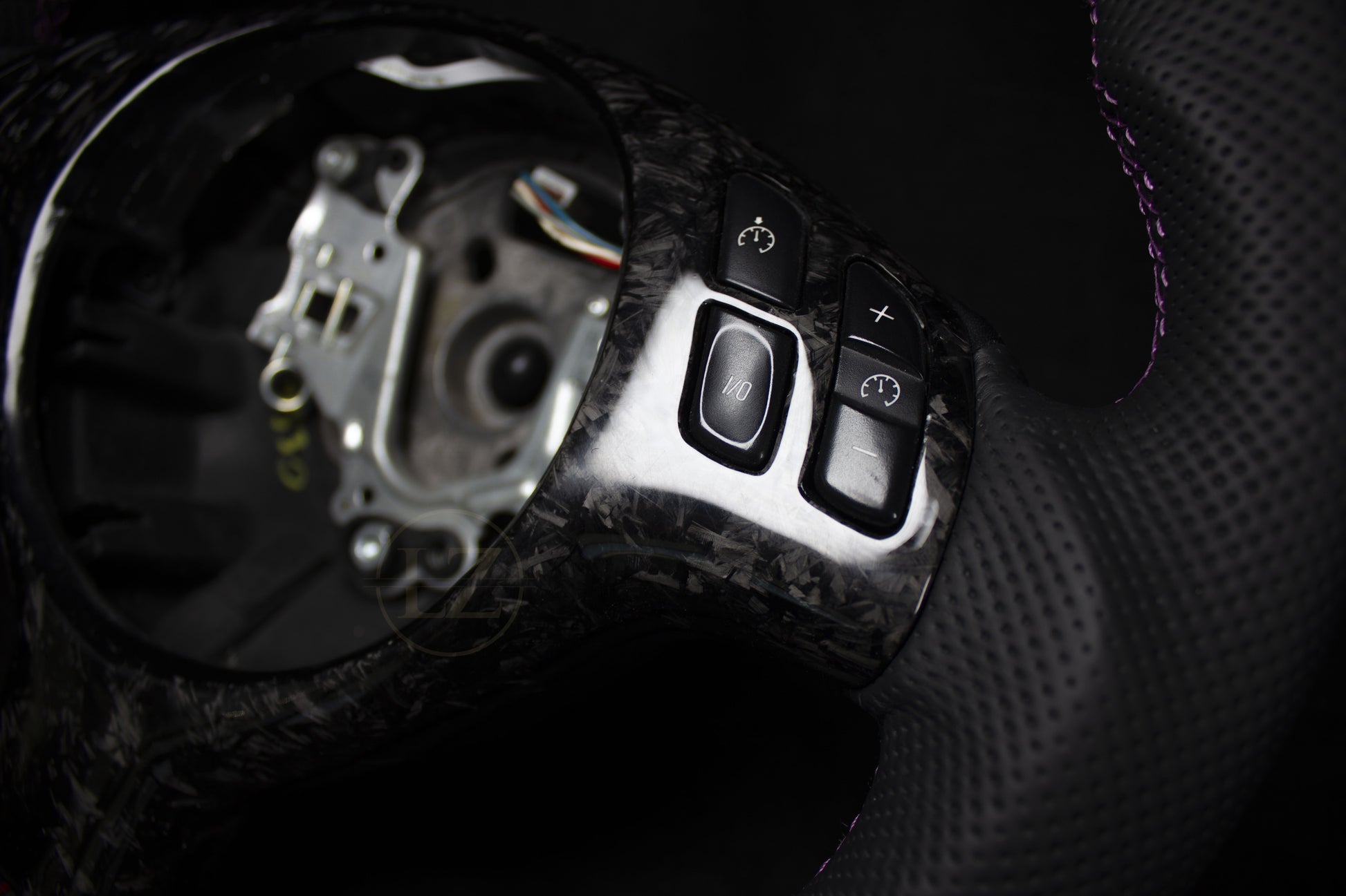 BMW E46 Skinn/Alcantara Ratt Forged Rattdeksel Lilla Detaljer - LZ-Customs