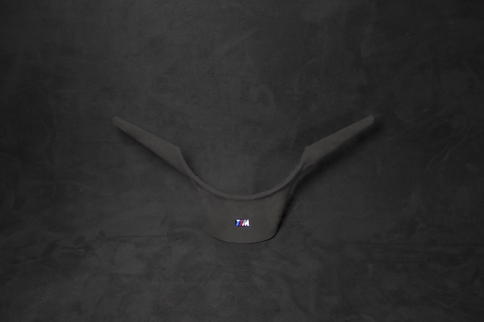 BMW E6X, E60, E61 Alcantara Rattdeksel - LZ-Customs