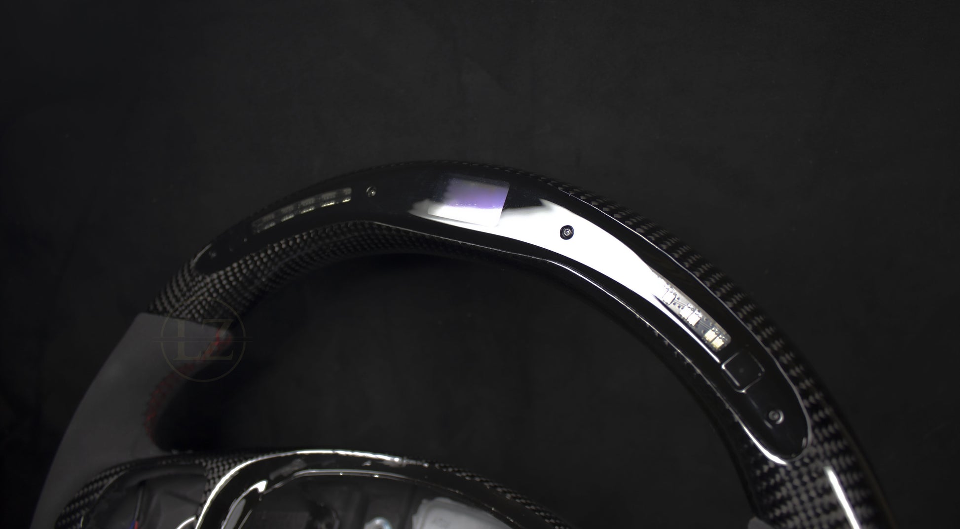 Mercedes-Benz C63 AMG Carbon/Alcantara LED-Lenkrad mit roten Details – LZ-Customs