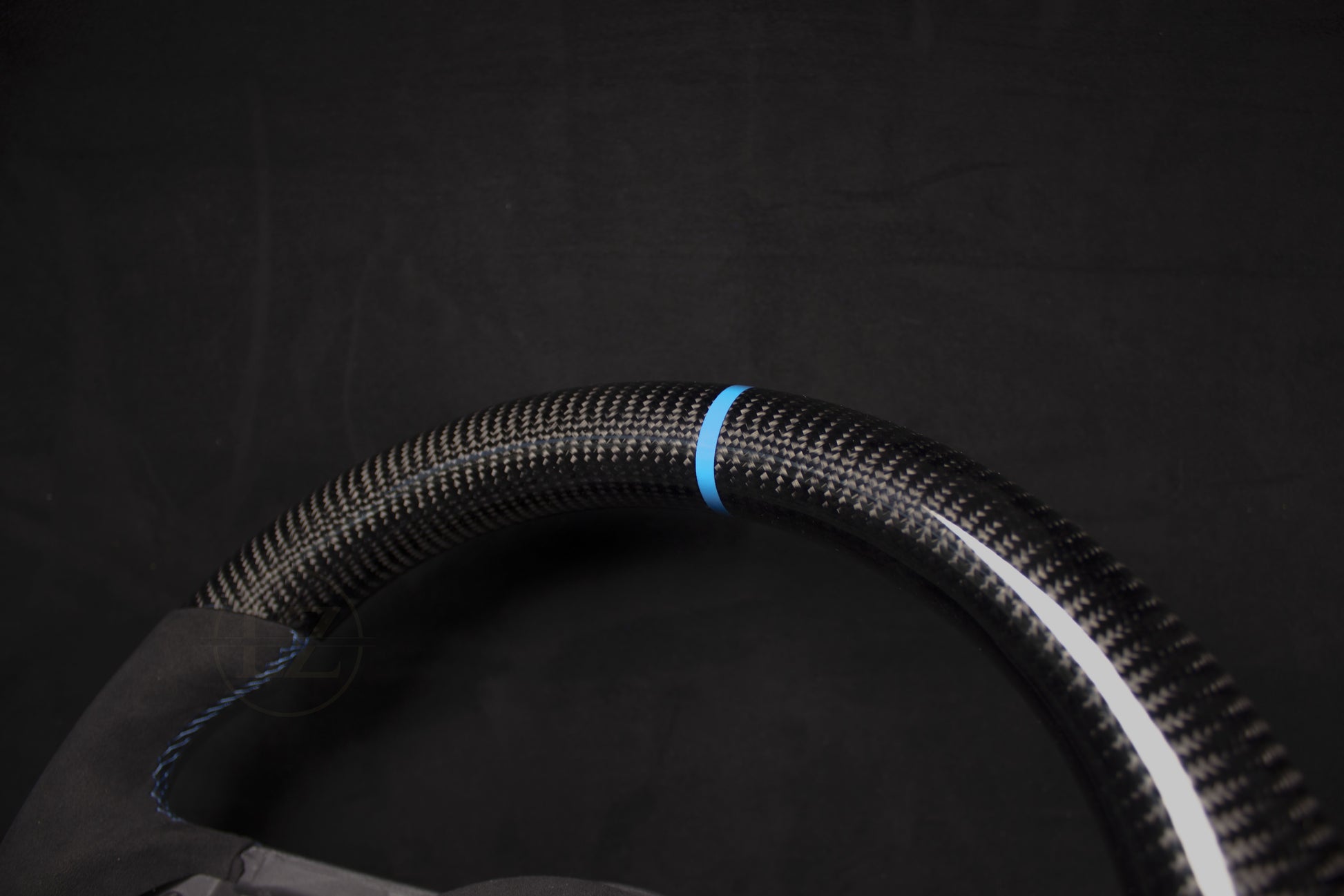 VOLKSWAGEN GOLF MK7 Alcantara/Carbon Ratt Blå Detaljer - LZ-Customs