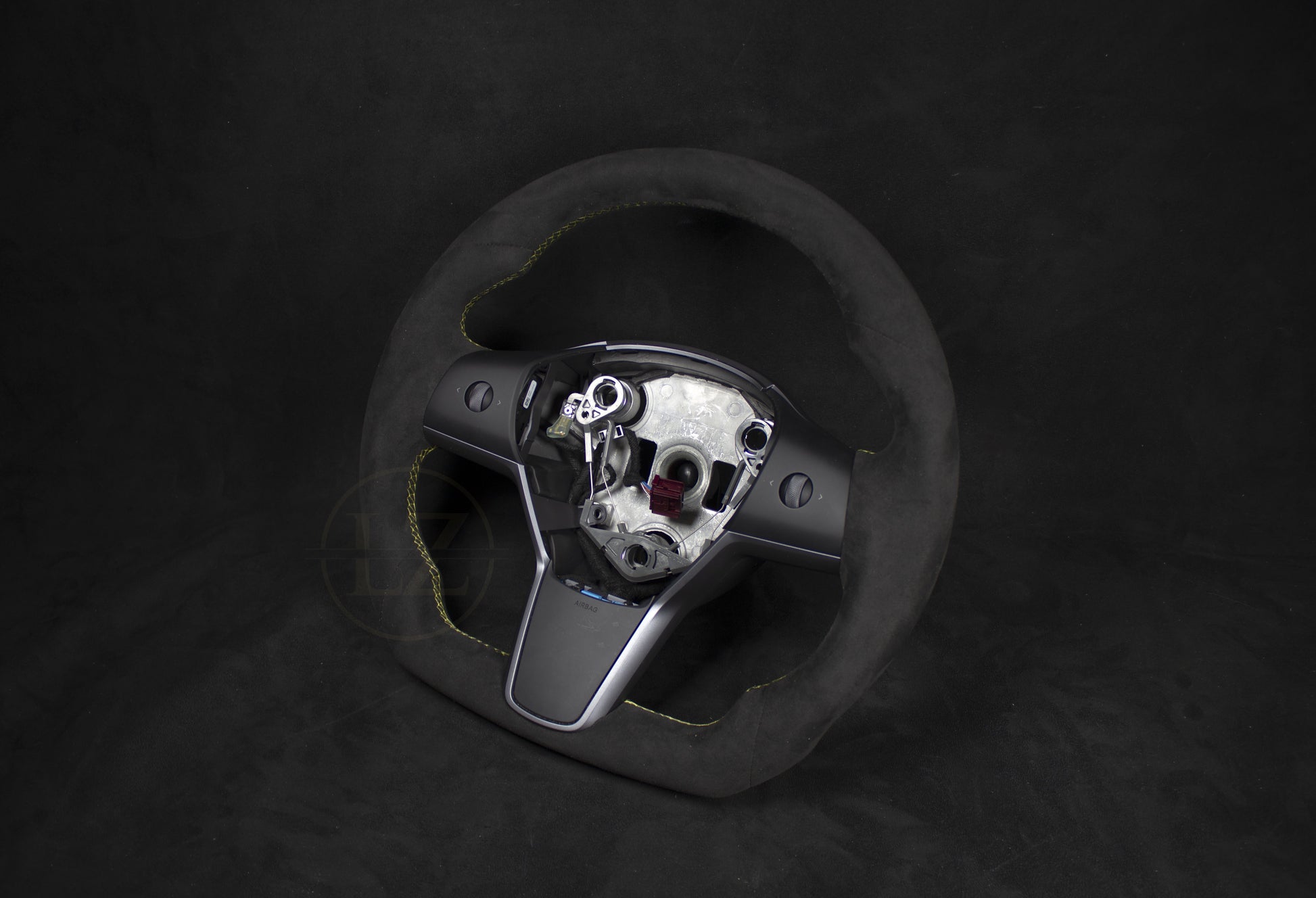 Tesla Model 3/Y Alcantara Ratt Gule Detaljer - LZ-Customs