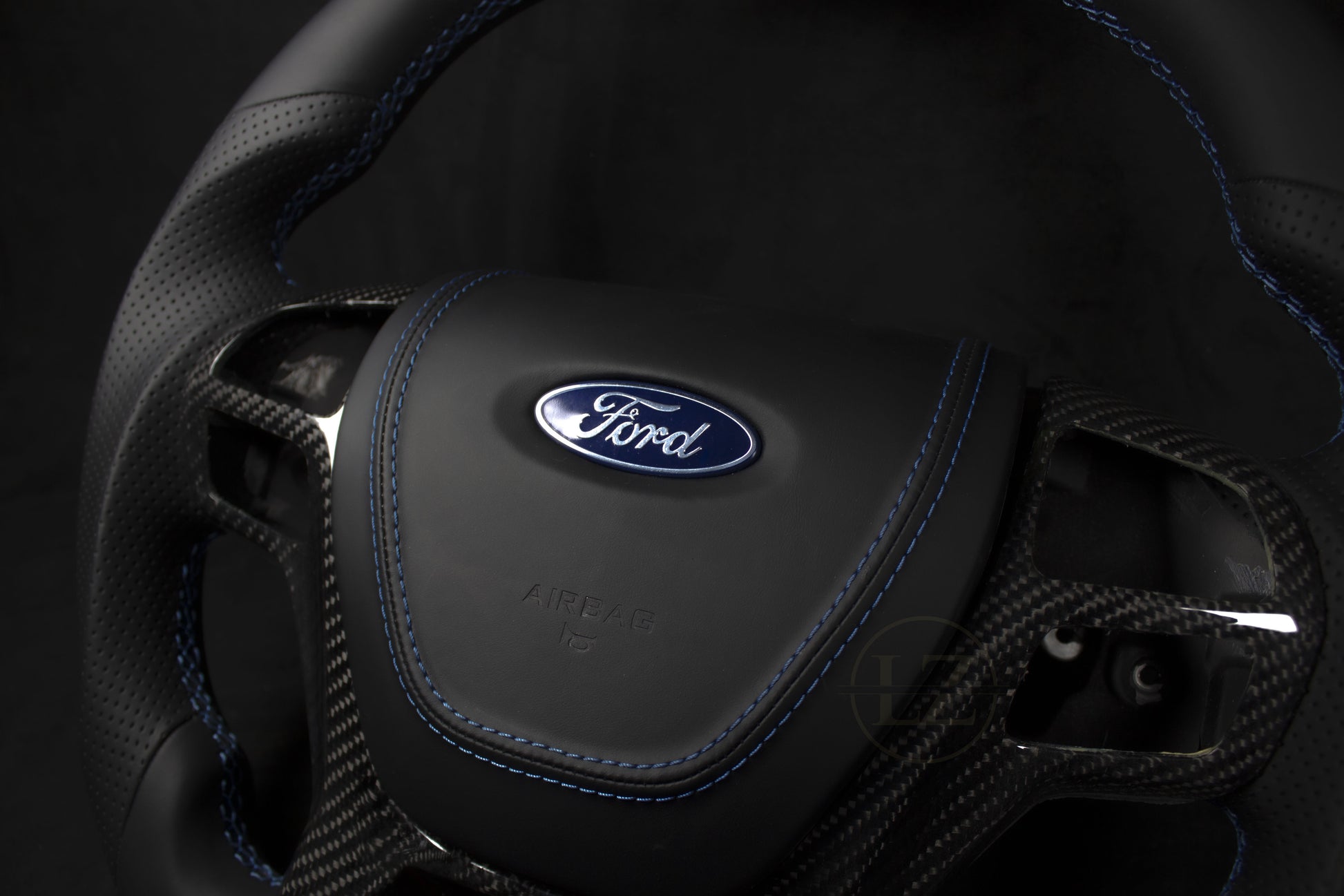 Ford F-150 Raptor Lederlenkrad – LZ-Customs