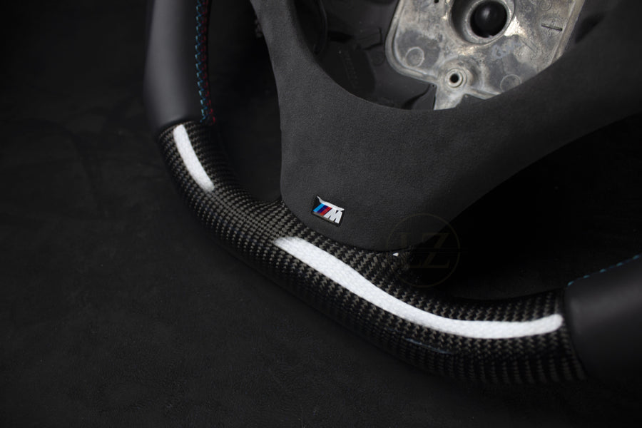 BMW E8X/E9X Carbon/Nappa Skinn Ratt, Røde detaljer - LZ-Customs