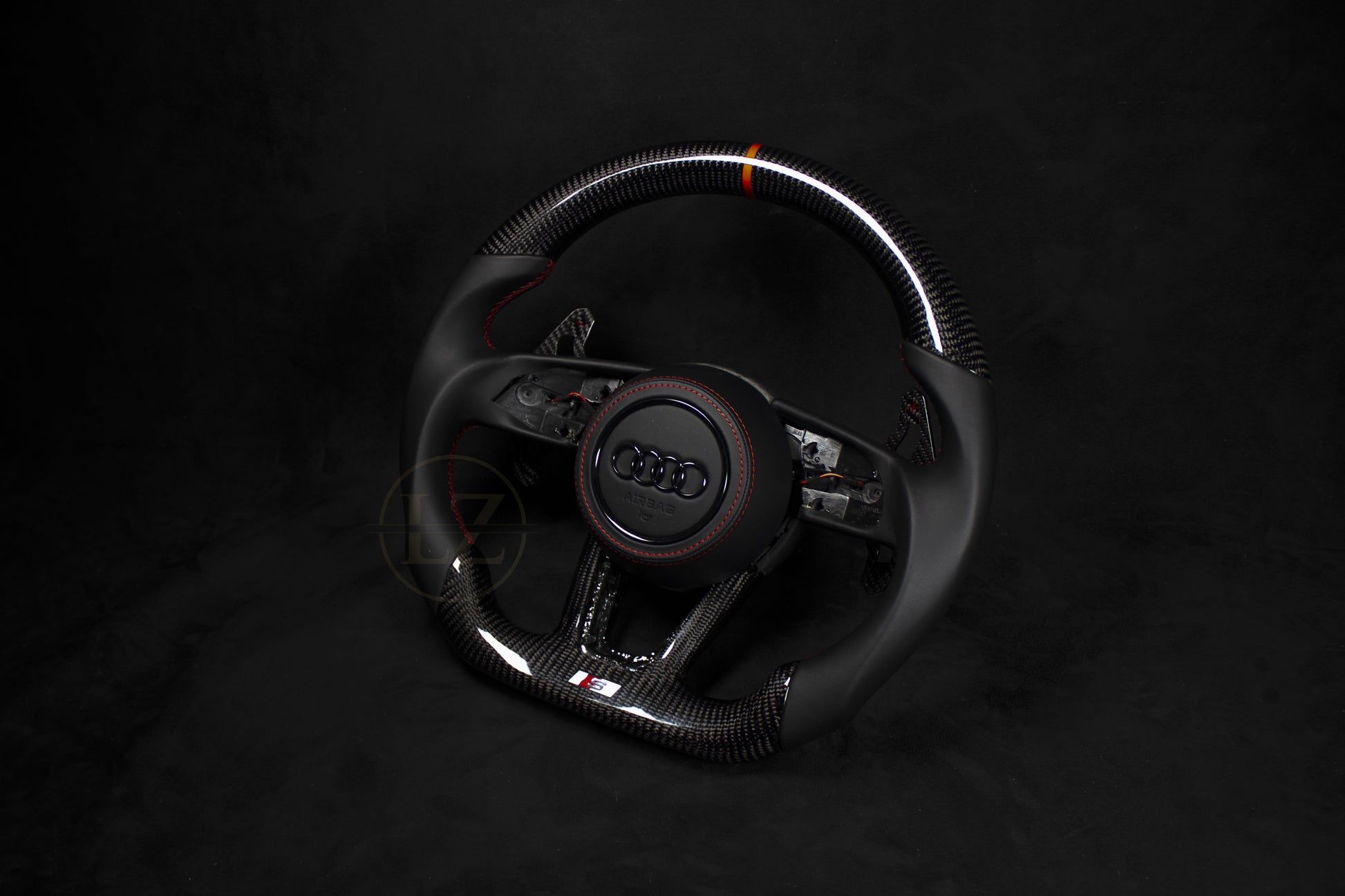 Audi B9.5 Carbon Ratt Røde Detaljer - LZ-Customs