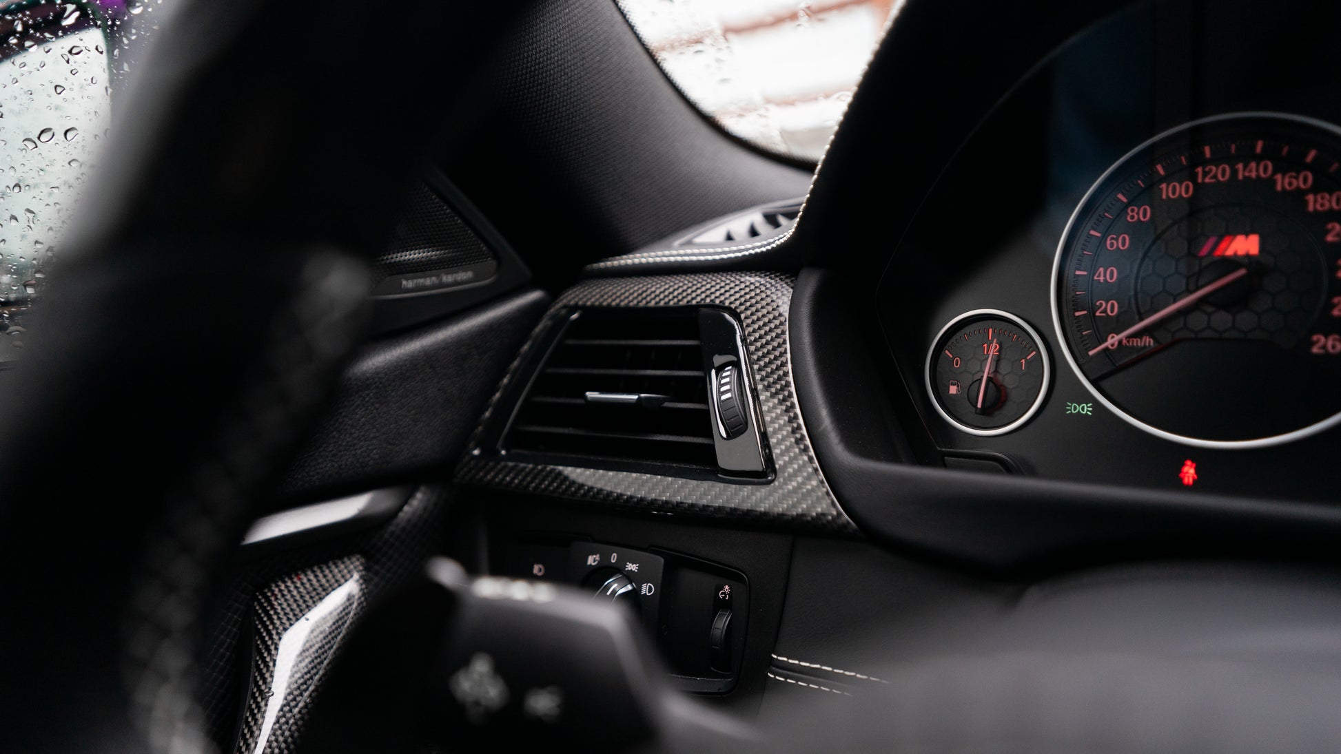 BMW F30,F80,F31,F36 Carbon Fiber Interiørlister - LZ-Customs