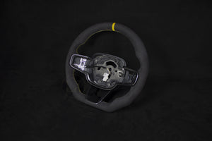 Volvo XC40/Polestar 2 Alcantara Ratt Gule Detaljer - LZ-Customs