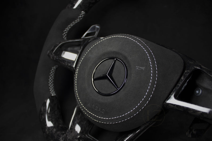 Mercedes-Benz Forged Carbon/Alcantara Hvite Detaljer - LZ-Customs