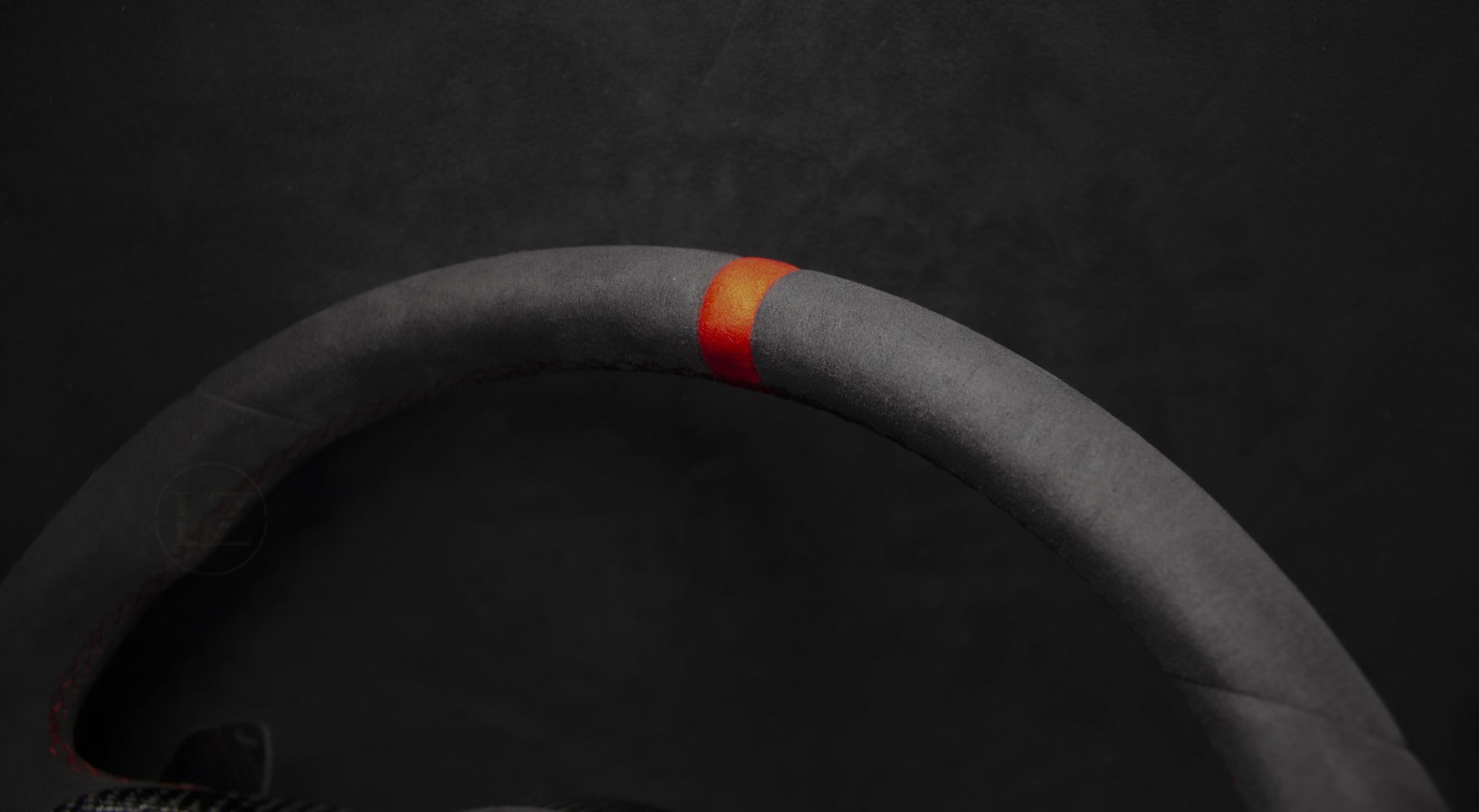 VOLKSWAGEN GOLF MK7 Alcantara Ratt Røde Detaljer - LZ-Customs