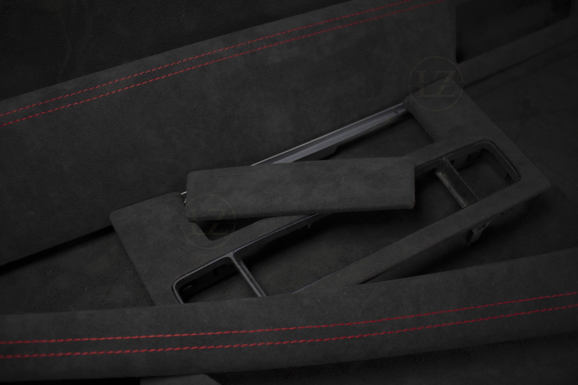 BMW E60,E61 Alcantara Interiørlister - LZ-Customs