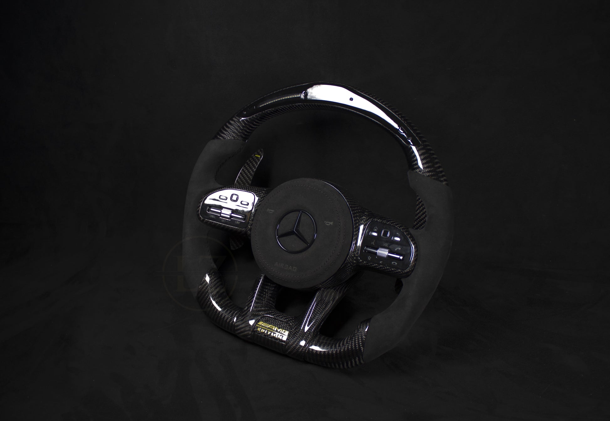 Mercedes-Benz C63 AMG Carbon/Alcantara 1-Edition LED Ratt - LZ-Customs