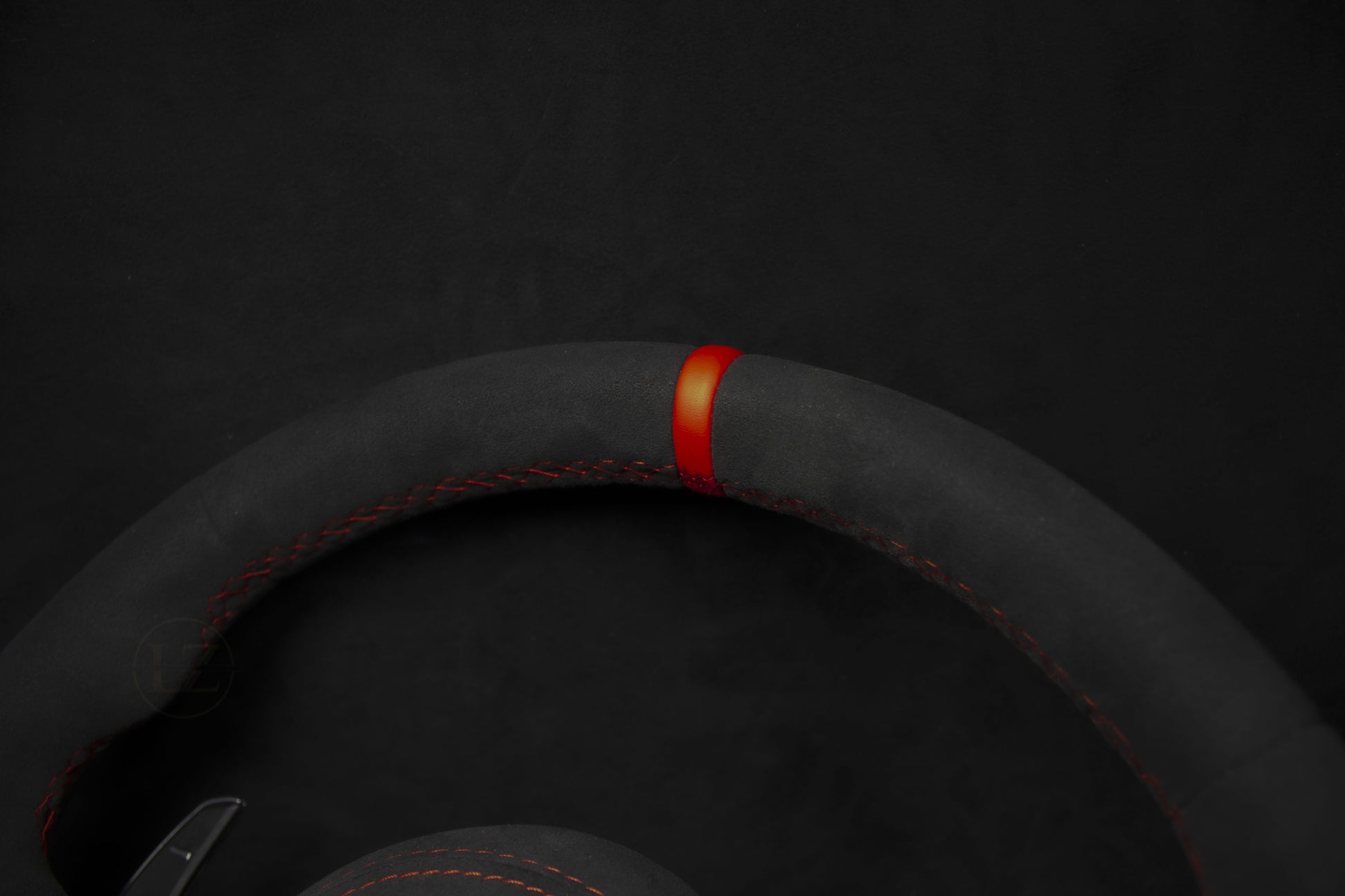 BMW F-Serie Alcantara Ratt Røde Detlajer - LZ-Customs