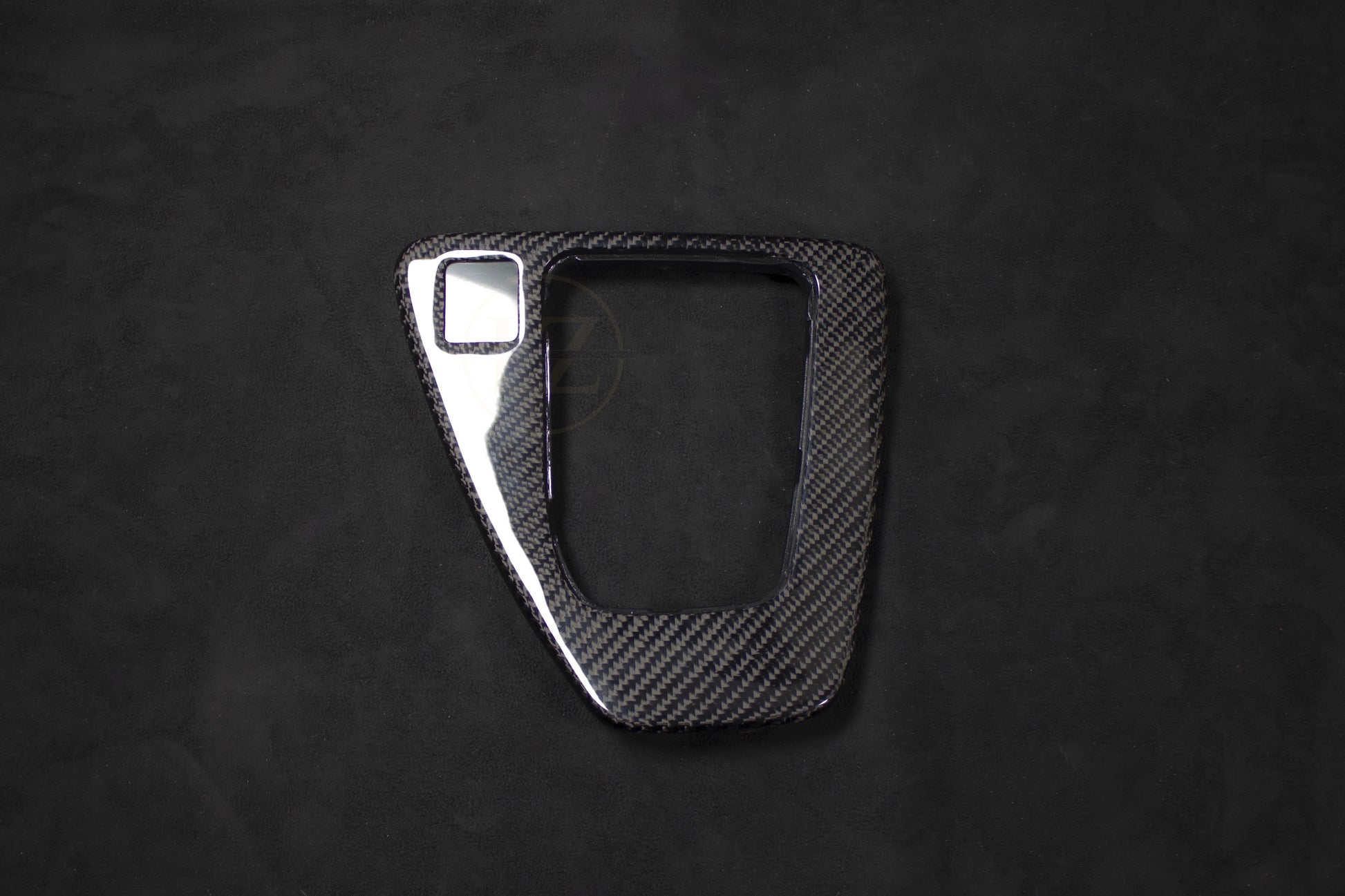 BMW E90,E91 og E92 LED Carbon Konsollramme - LZ-Customs