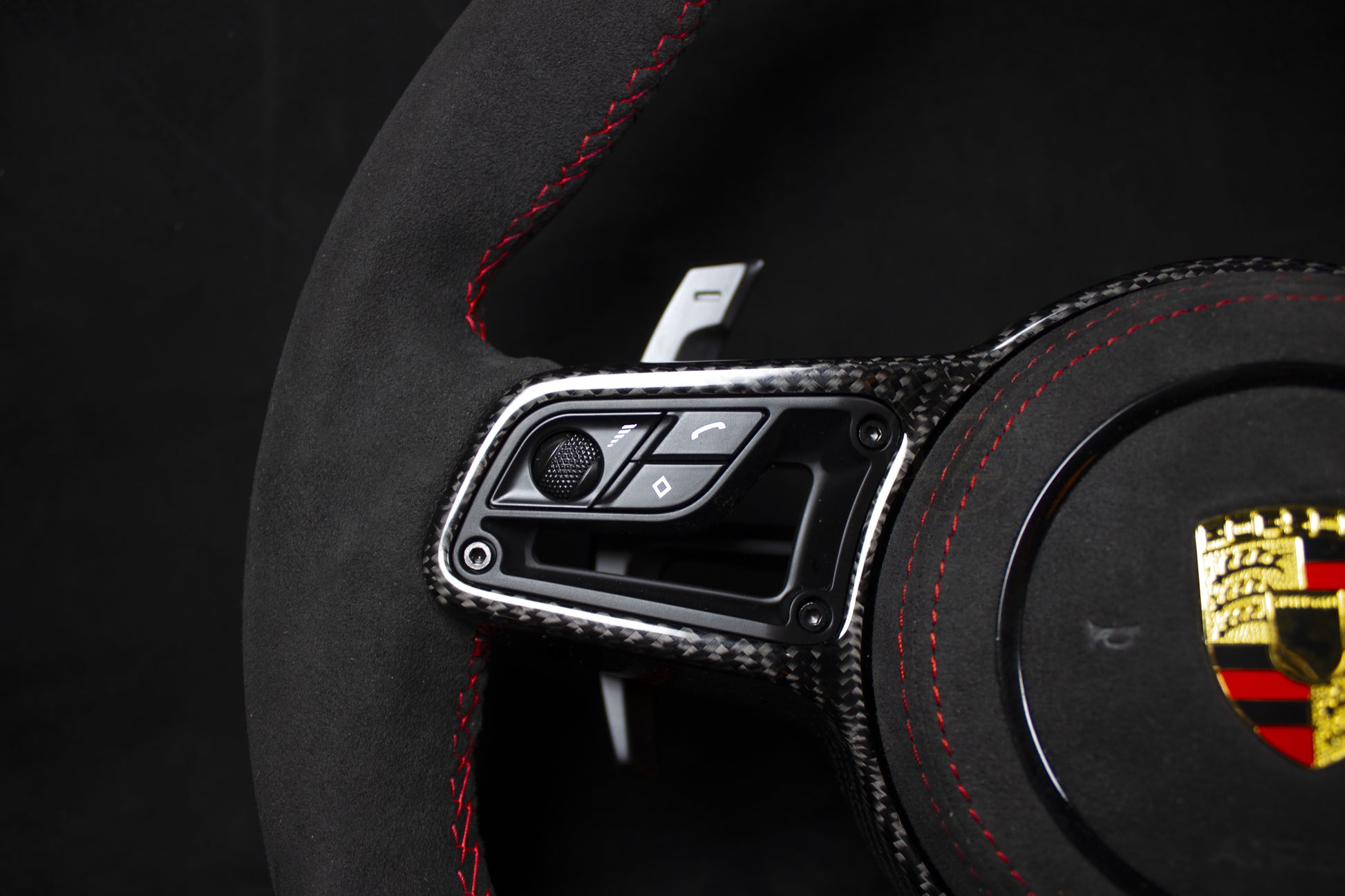 Porsche 911 Alcantara Ratt V2 - LZ-Customs