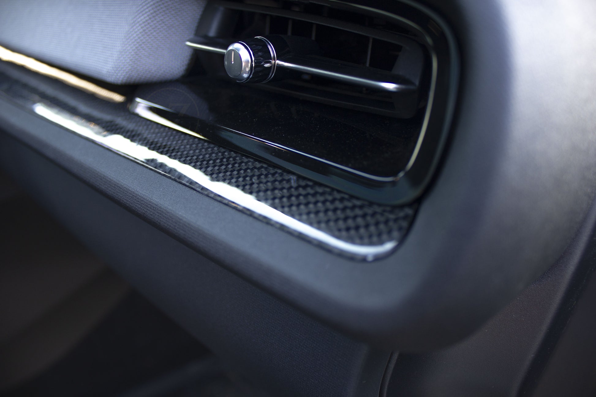 Polestar 2 Interiørlister Carbon - LZ-Customs