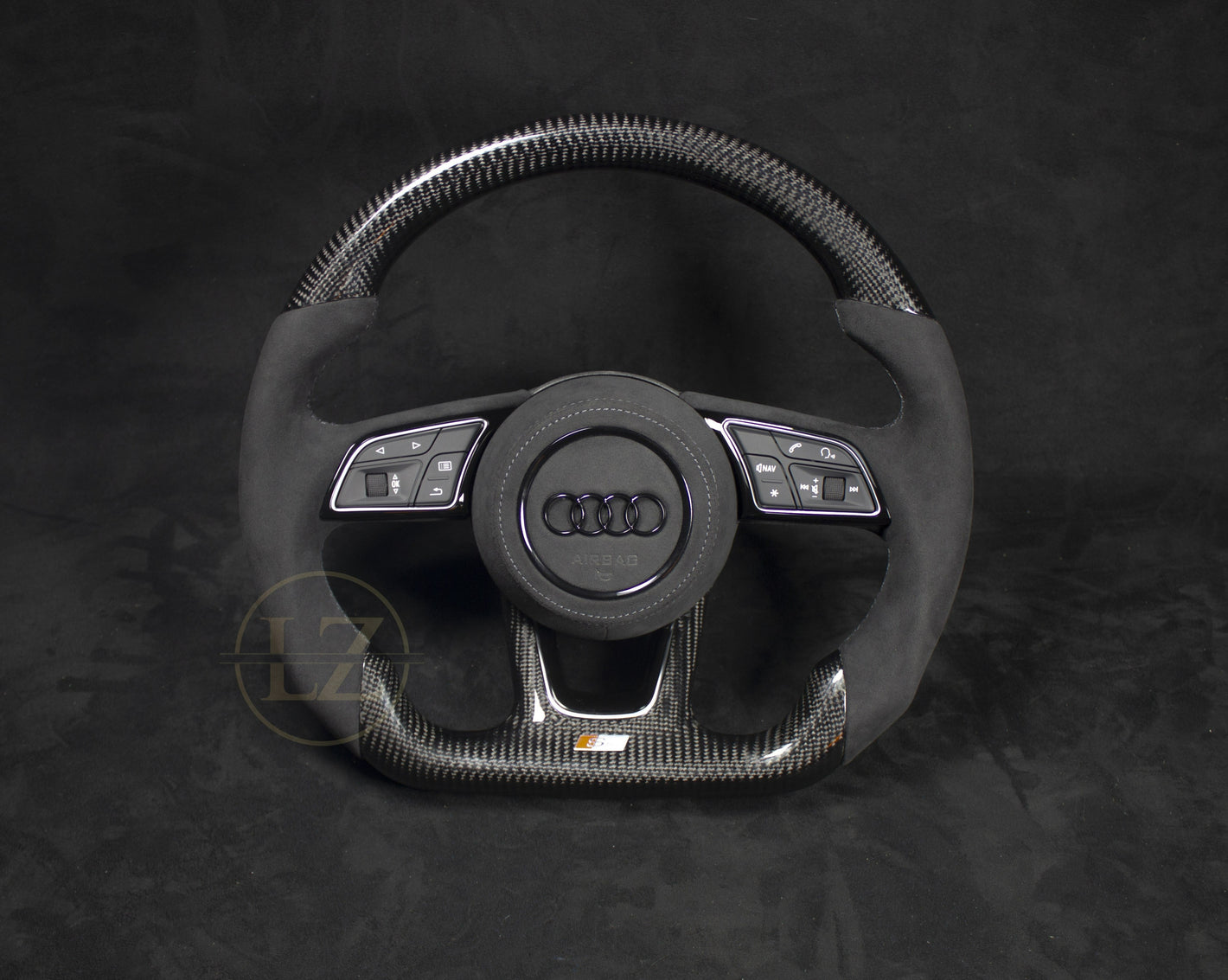 Audi B9 Alcantara Ratt Blackout - LZ-Customs