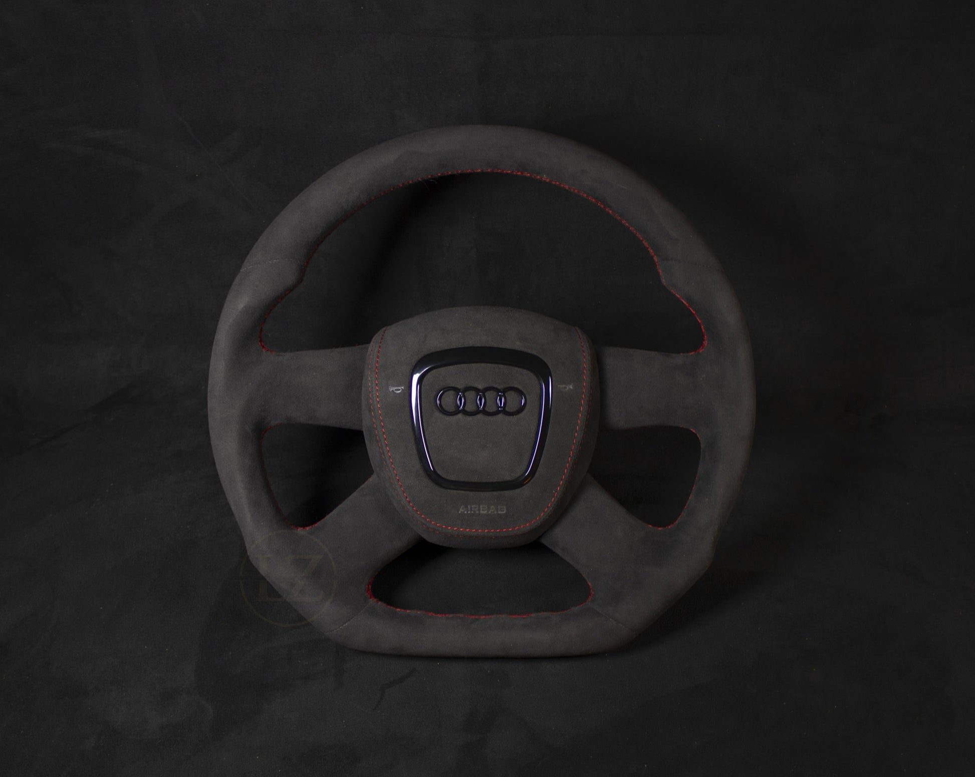 Audi B8 Alcantara Ratt Røde Detaljer - LZ-Customs