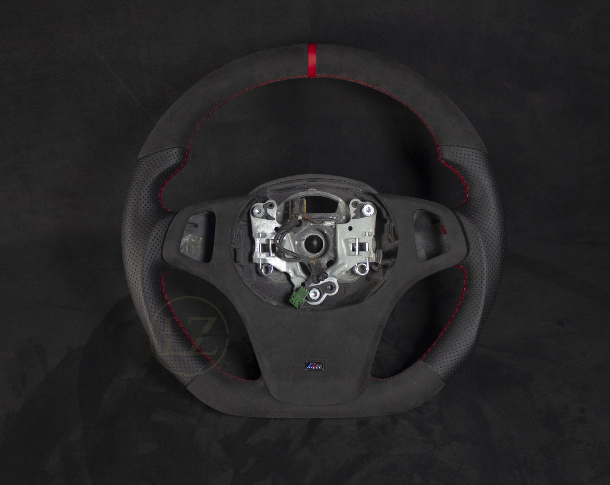 BMW E5X Alcantara/Skinn Ratt Røde Detaljer - LZ-Customs