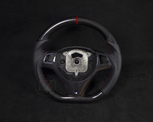 BMW E8X/E9X Carbon/Skinn Ratt, Røde detaljer - LZ-Customs