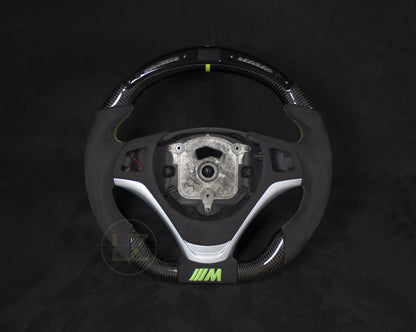 BMW E8X/E9X Carbon/Alcantara Neon Grønt LED Ratt - LZ-Customs