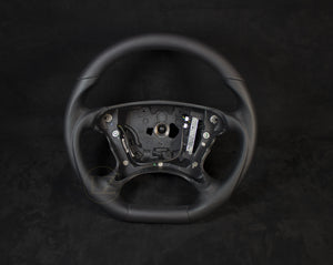 Mercedes-Benz Custom w211 Skinn Ratt - LZ-Customs