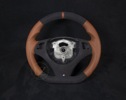 BMW E8X/E9X Alcantara/Sadle Brown skinn Ratt - LZ-Customs