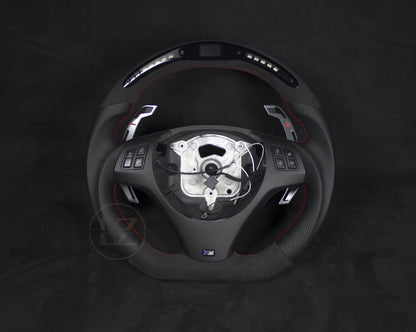 BMW E8X/E9X Alcantara/Skinn LED Ratt Røde Detaljer - LZ-Customs