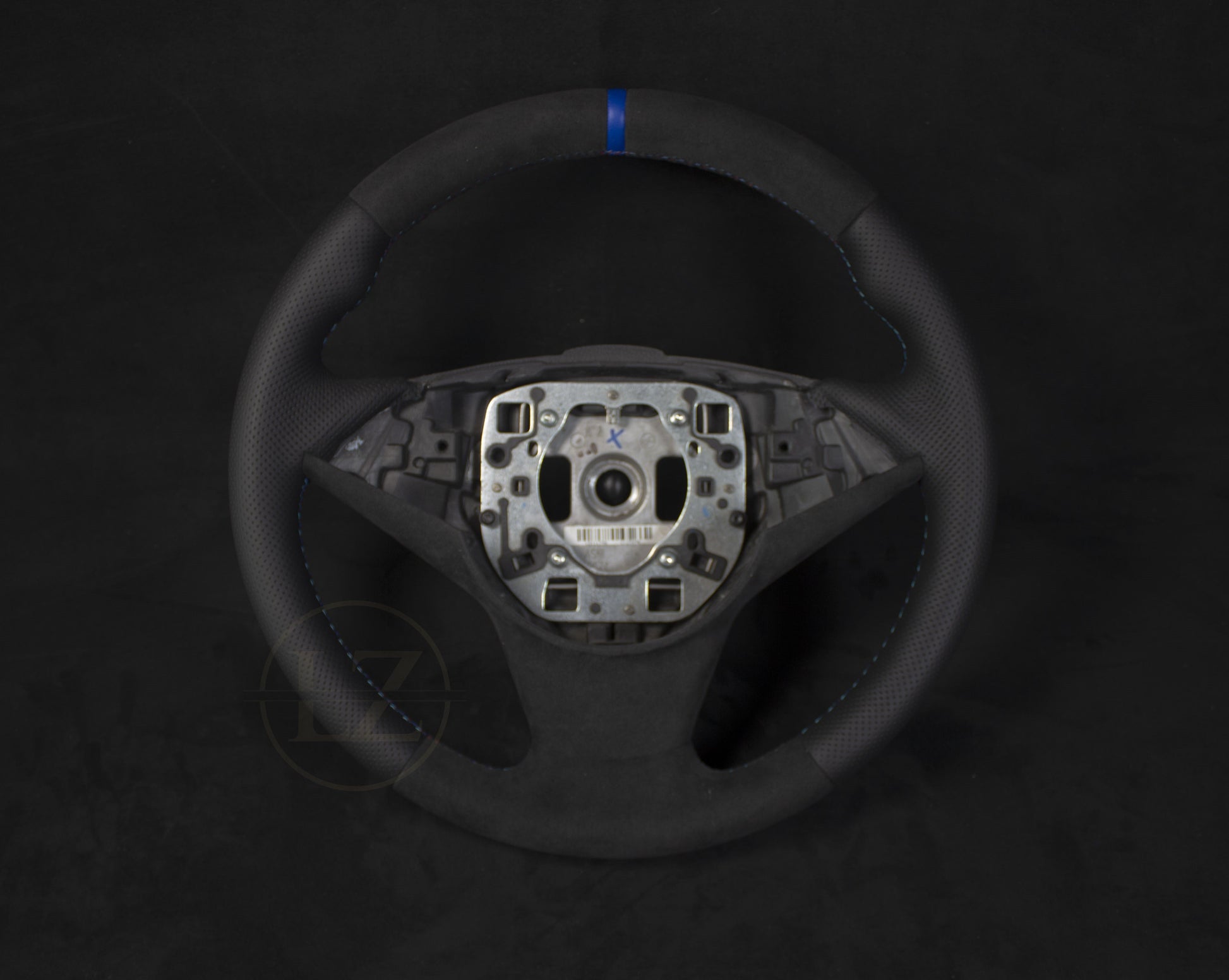 BMW E6X Skinn/Alcantara Ratt Blå Detaljer - LZ-Customs