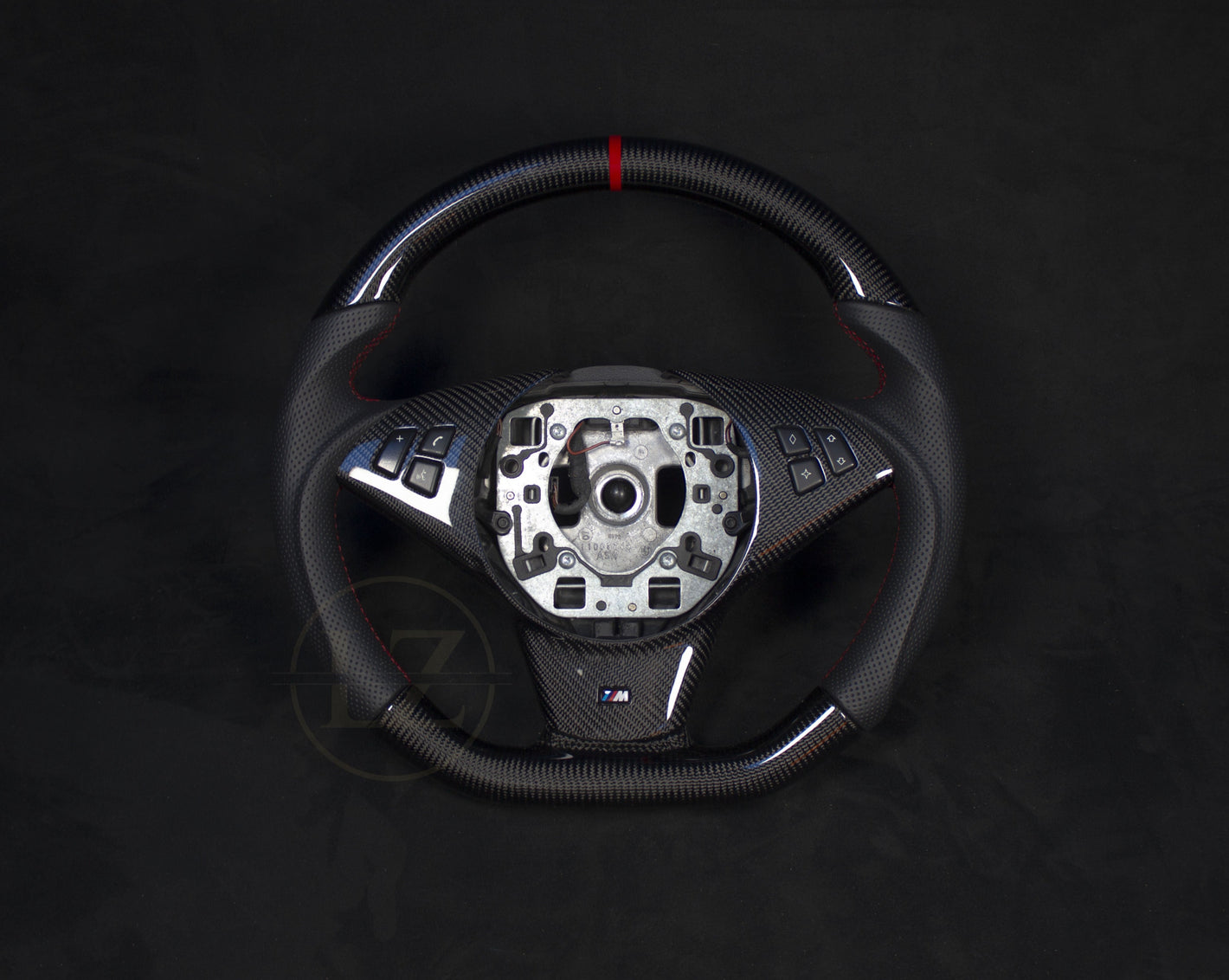 BMW E6X Carbon/Skinn Ratt Røde Detaljer - LZ-Customs