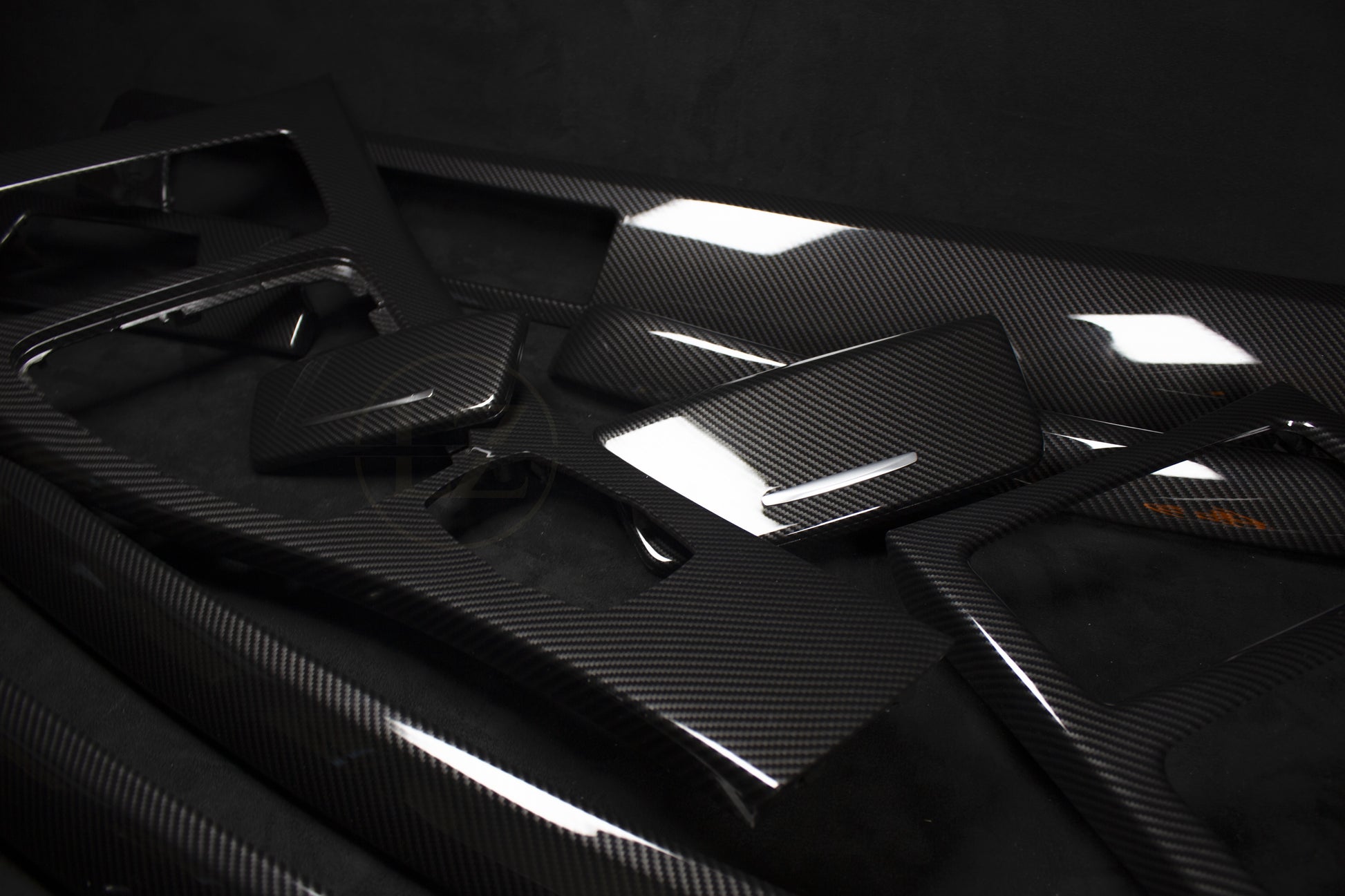 BMW E90,E91,E92 Carbon Fiber Interiørlister LZ-Light - LZ-Customs