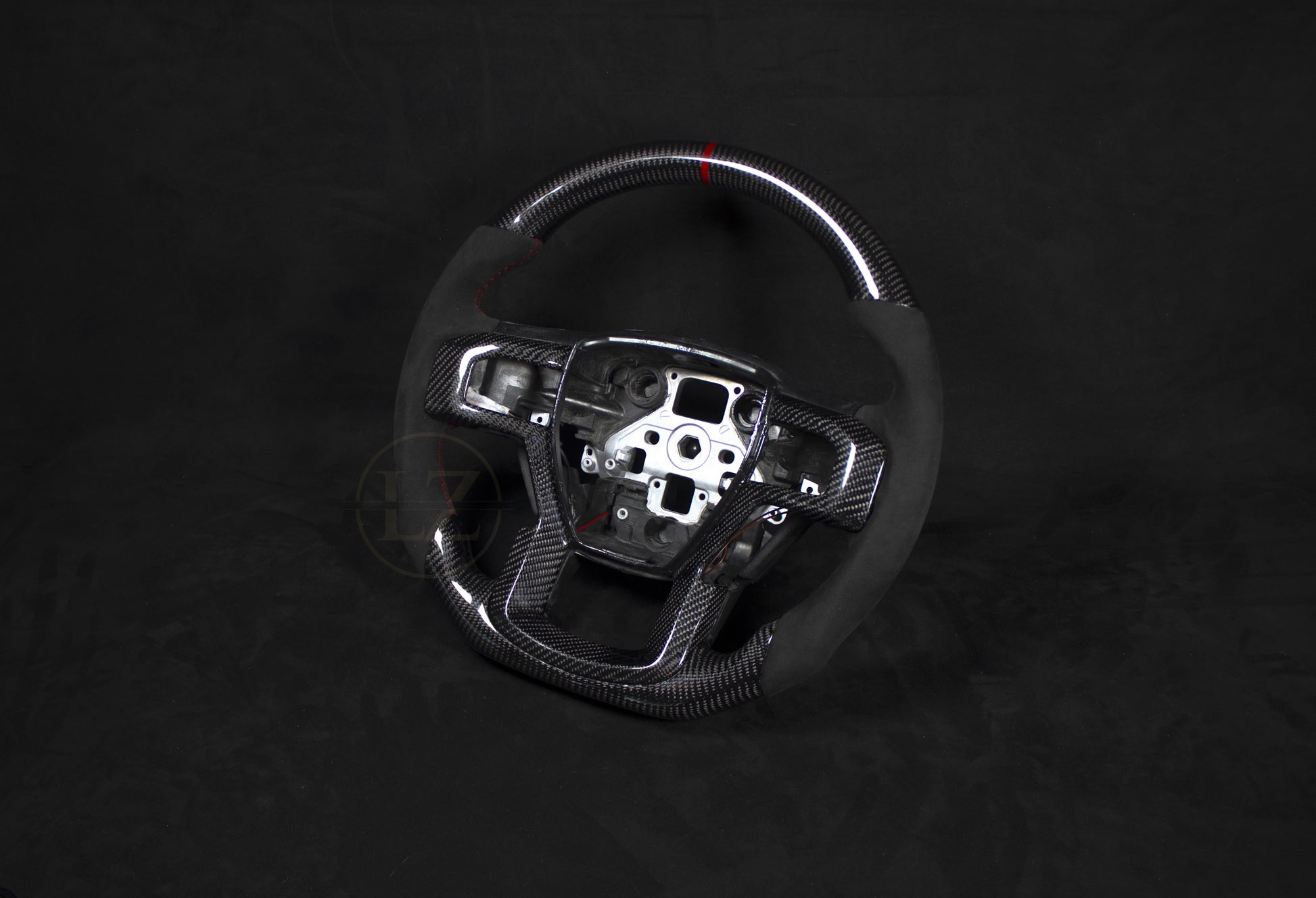 Ford F-150 Carbon og Alcantara Ratt Røde Detaljer - LZ-Customs