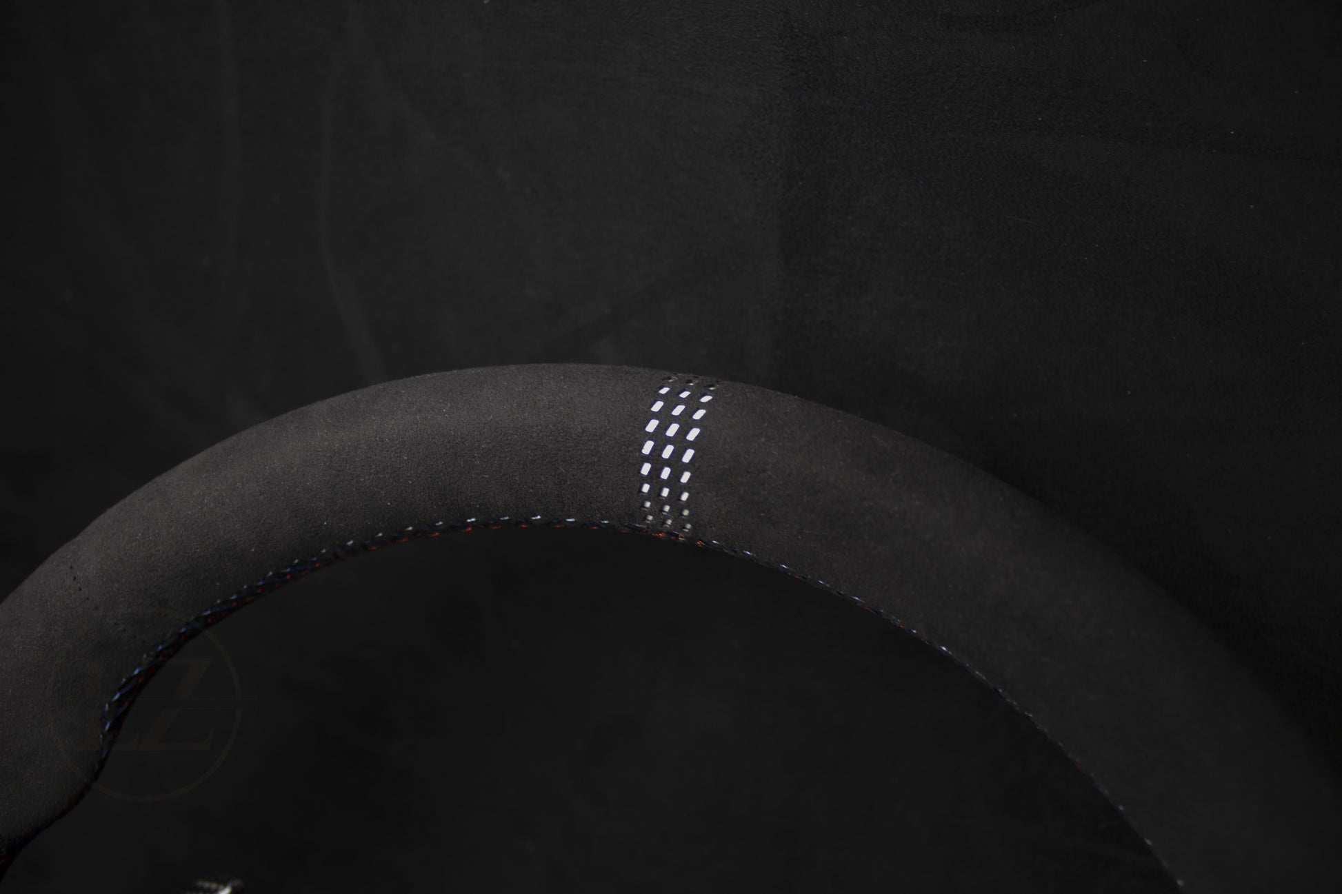 BMW F-Serie Alcantara CS Ratt Røde Detaljer - LZ-Customs