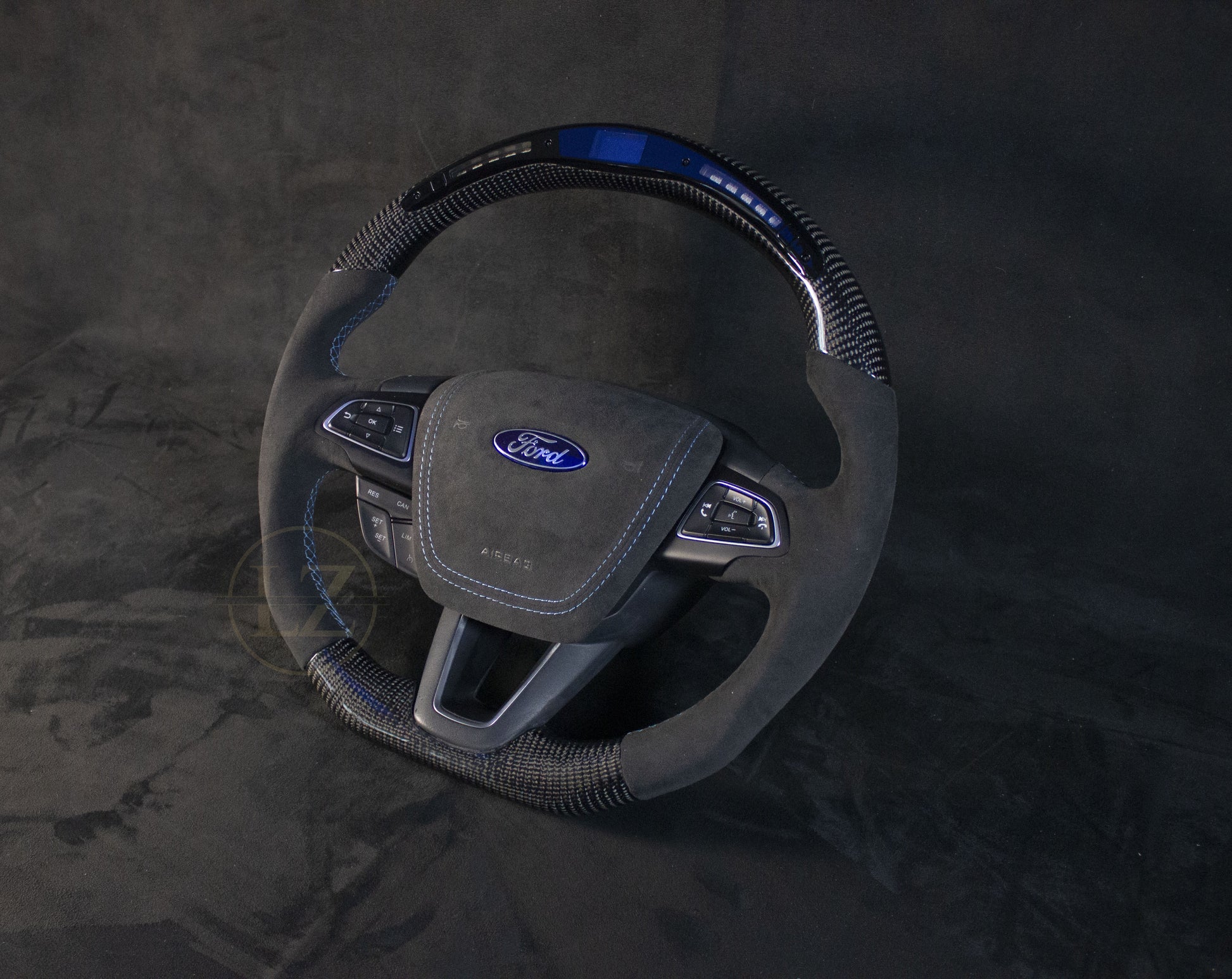 Ford Focus ST/RS MK3 Carbon/Alcantara LED Ratt - LZ-Customs