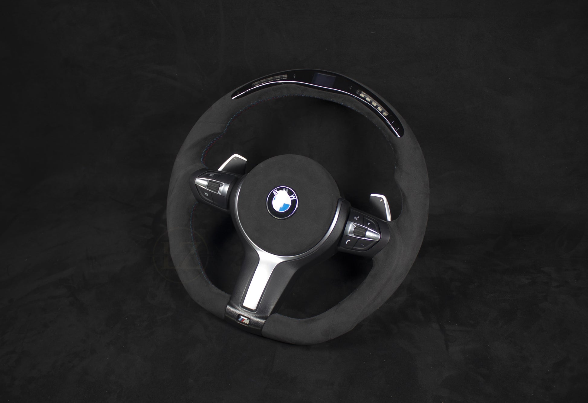 BMW F10/F11 Komplett Alcantara LED Ratt - LZ-Customs