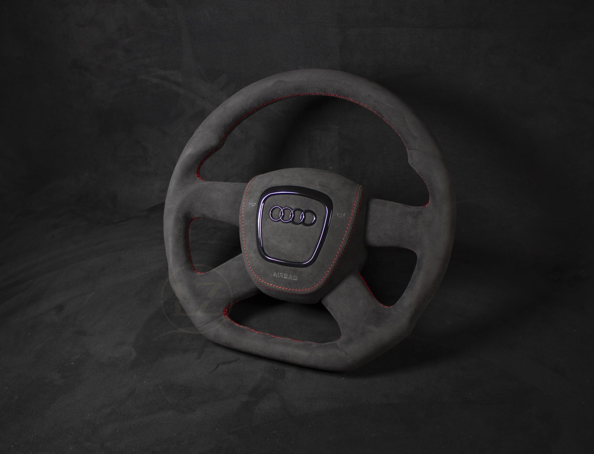 Audi B8 Alcantara Ratt Røde Detaljer - LZ-Customs