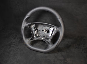 Mercedes-Benz Custom w211 Skinn Ratt - LZ-Customs