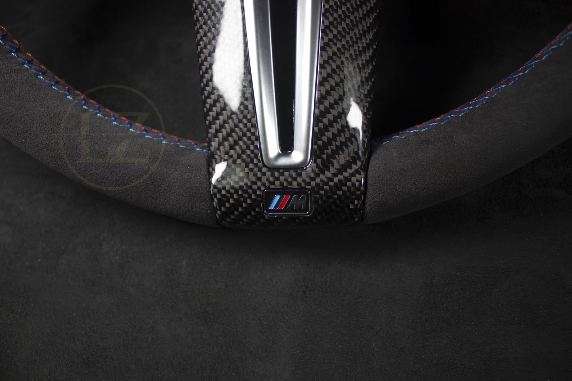 BMW F2X,3X,8X Alcantara Ratt, LED (PAKKE) - LZ-Customs