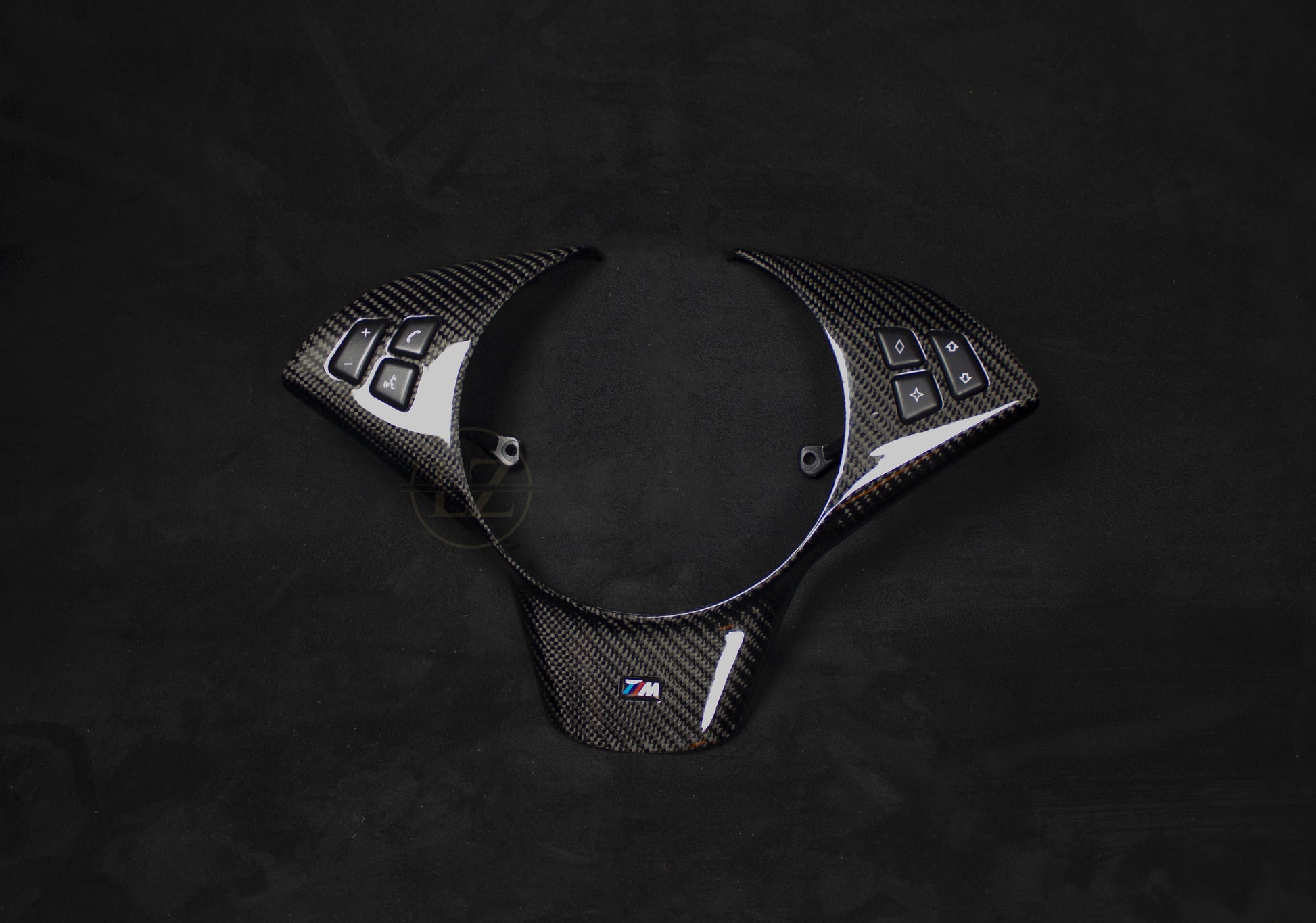 BMW E60, E61 Carbon Rattdeksel - LZ-Customs