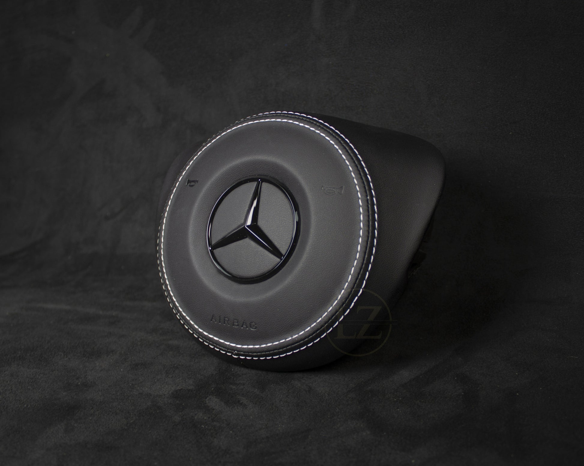 Mercedes Benz Custom Skinn Airbag - LZ-Customs