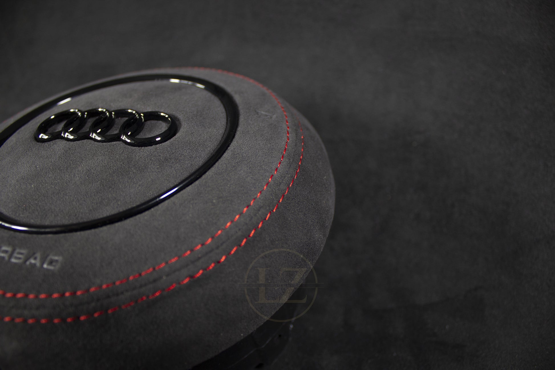 Audi Custom Airbag - LZ-Customs