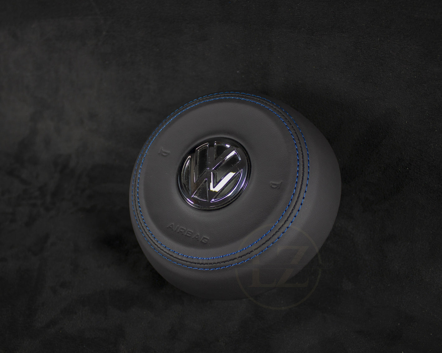 Volkswagen Golf MK7 Custom Skinn Airbag - LZ-Customs