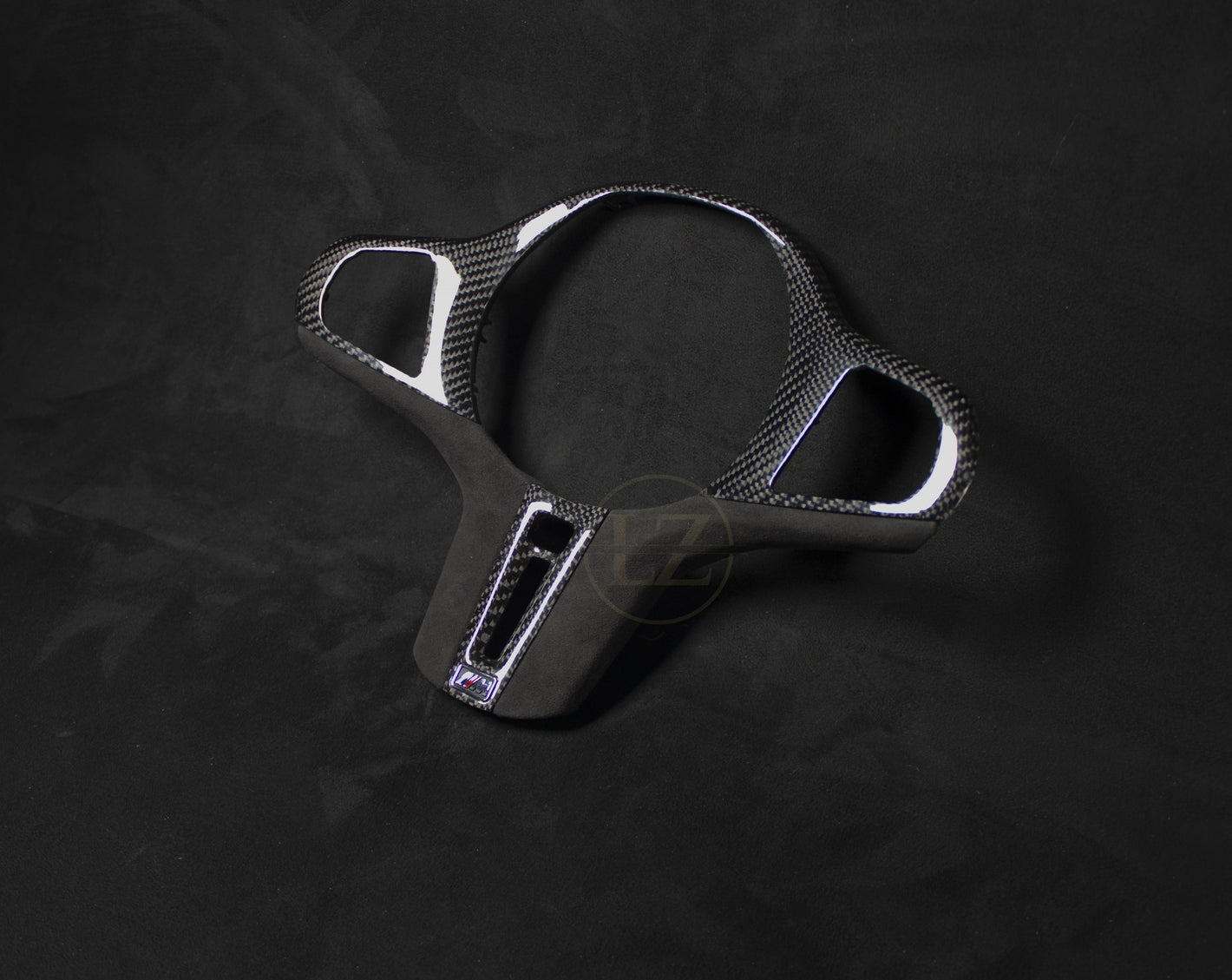 BMW G-Serie Carbon og Alcantara Rattdeksel - LZ-Customs