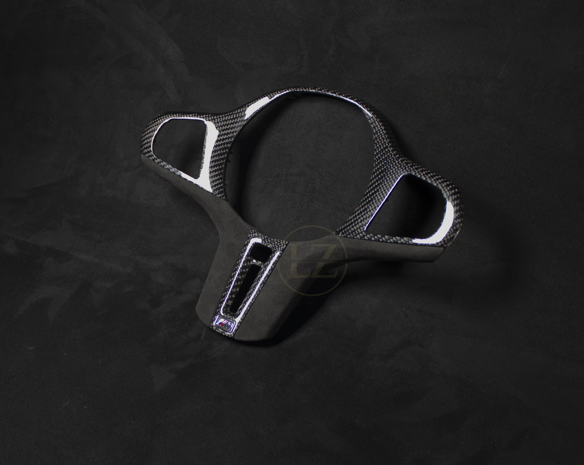 BMW G-Serie Carbon og Alcantara Rattdeksel - LZ-Customs