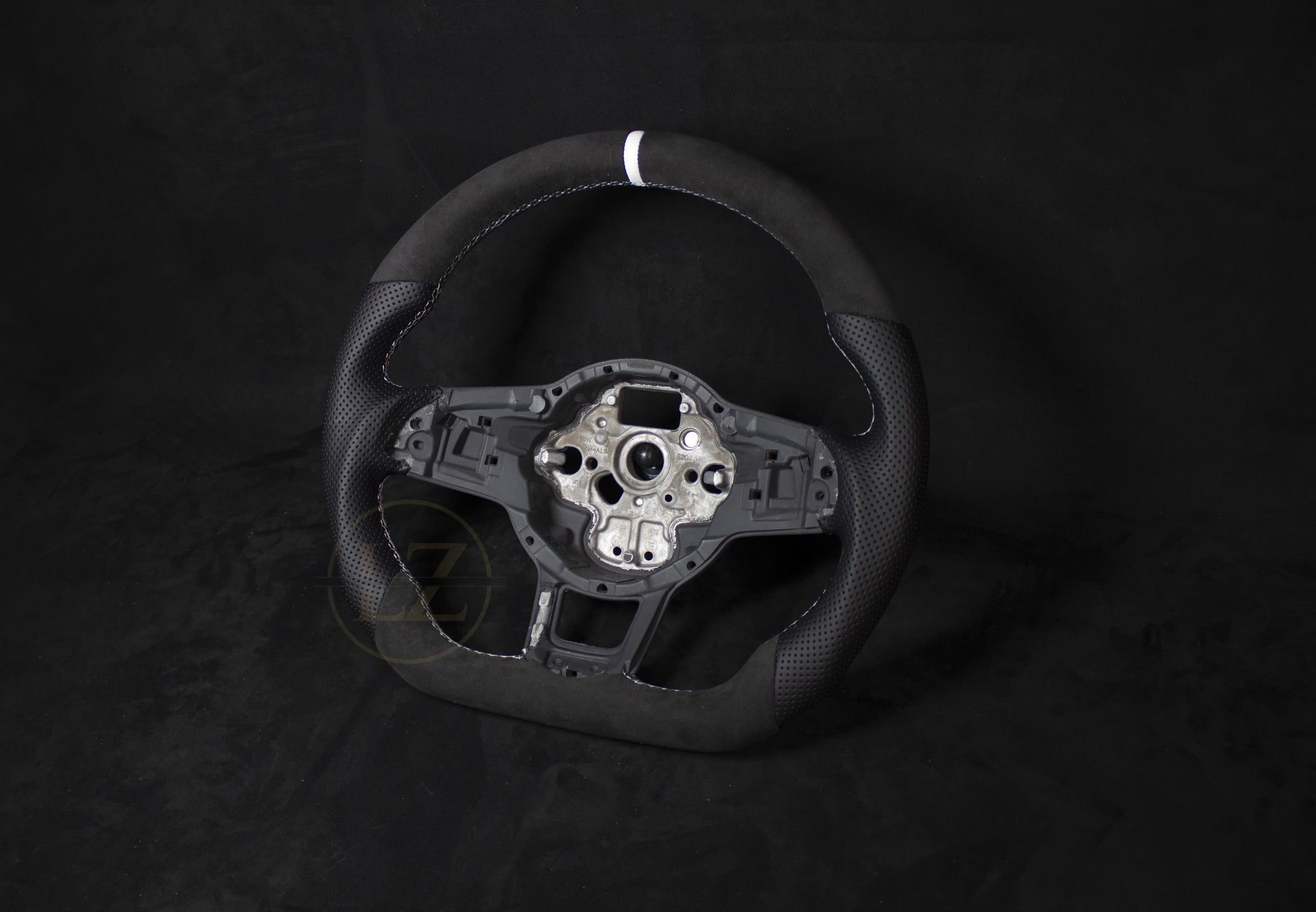 VOLKSWAGEN GOLF MK7 Alcantara/Skinn Ratt - LZ-Customs