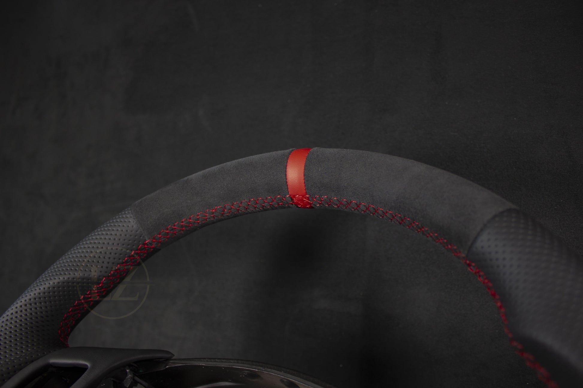 BMW E8X/E9X Alcantara/Skinn Ratt, Rød Detaljer - LZ-Customs