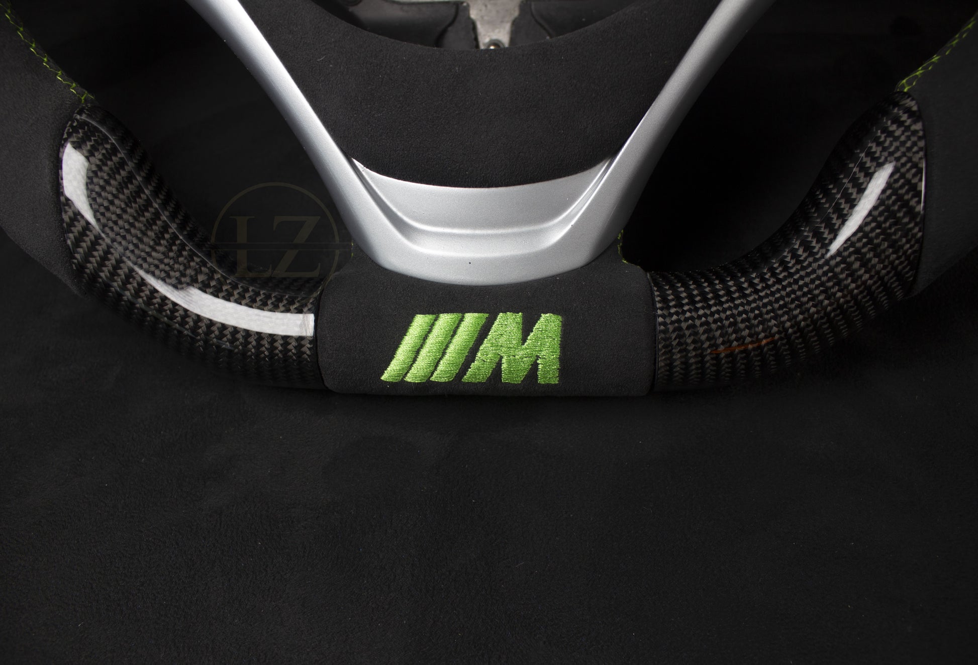BMW E8X/E9X Carbon/Alcantara Neon Grønt LED Ratt - LZ-Customs