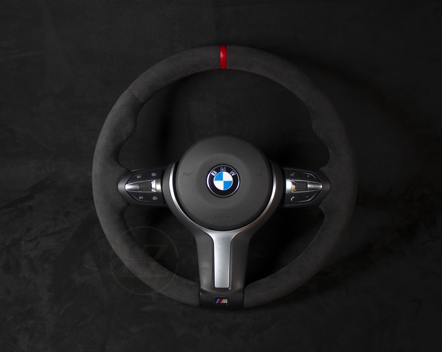 BMW F10/F11 Komplett Facelift Alcantara Ratt - LZ-Customs