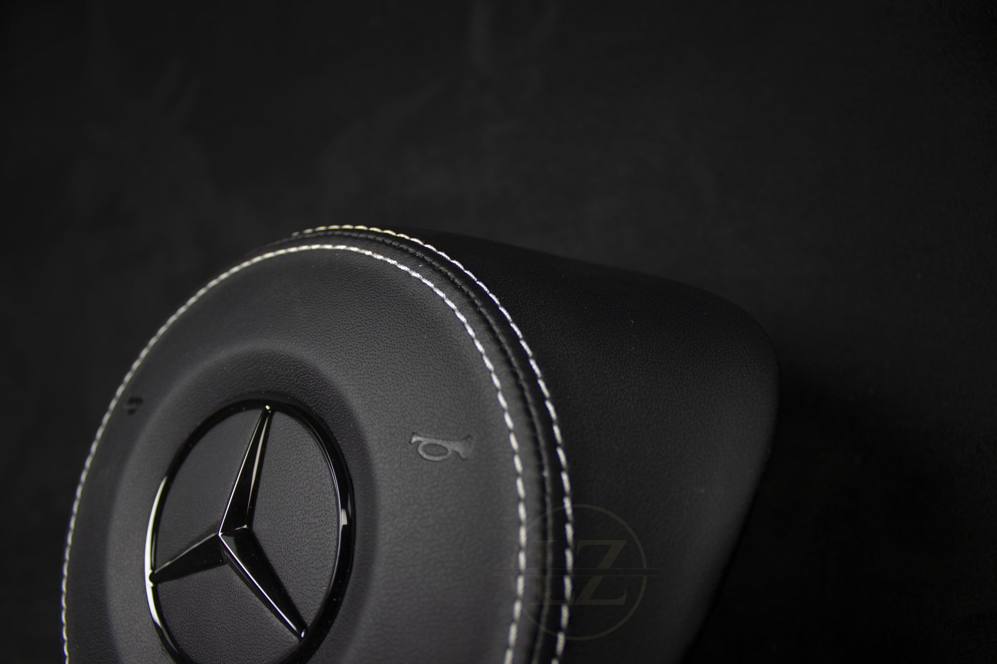 Mercedes Benz Custom Skinn Airbag - LZ-Customs