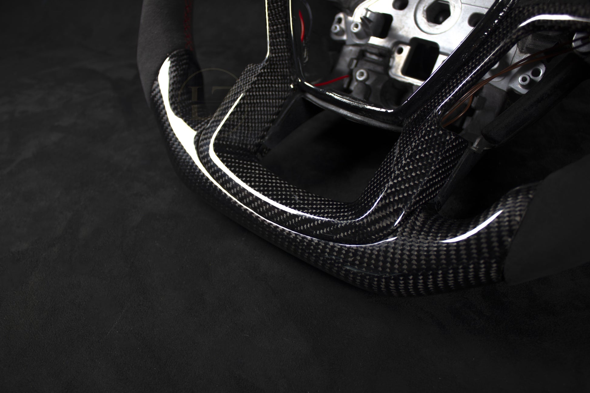 Ford F-150 Carbon og Alcantara Ratt Røde Detaljer - LZ-Customs