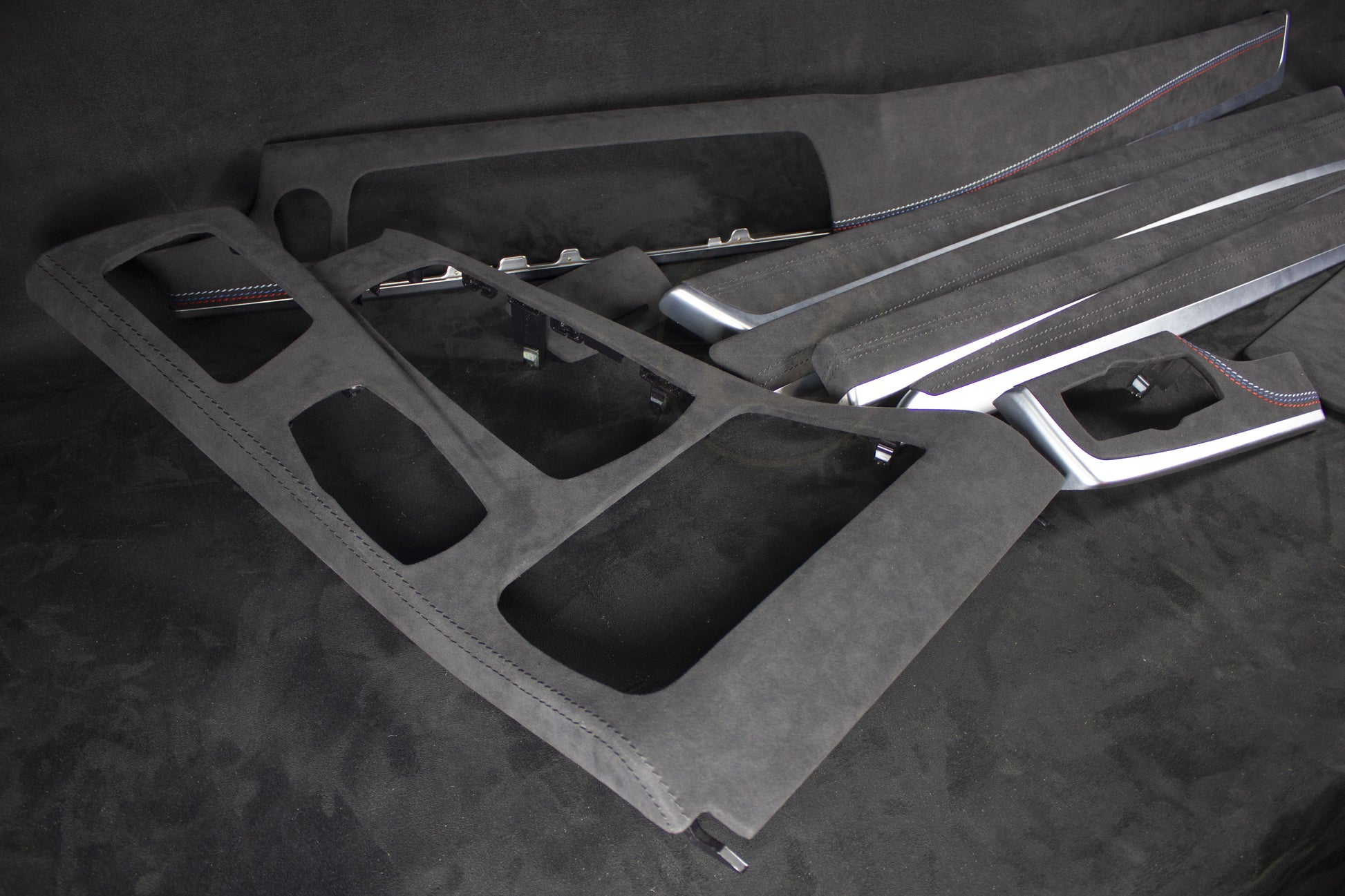 BMW F1X Alcanatara Interiørlister - LZ-Customs